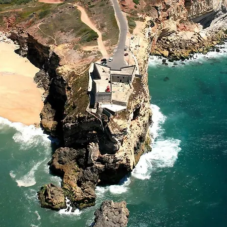Appartamento Vivenda Godinho Nazaré Esterno foto
